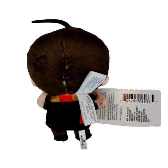 Hallmark Ornaments Small Stars - Harry Potter - 5 in Plush Ornament (New) - Picture 2 of 5